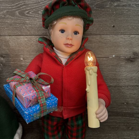 1993 Holiday Creations 24" Boy and Girl Christmas Animated Doll Figures Vintage - Picture 4 of 10